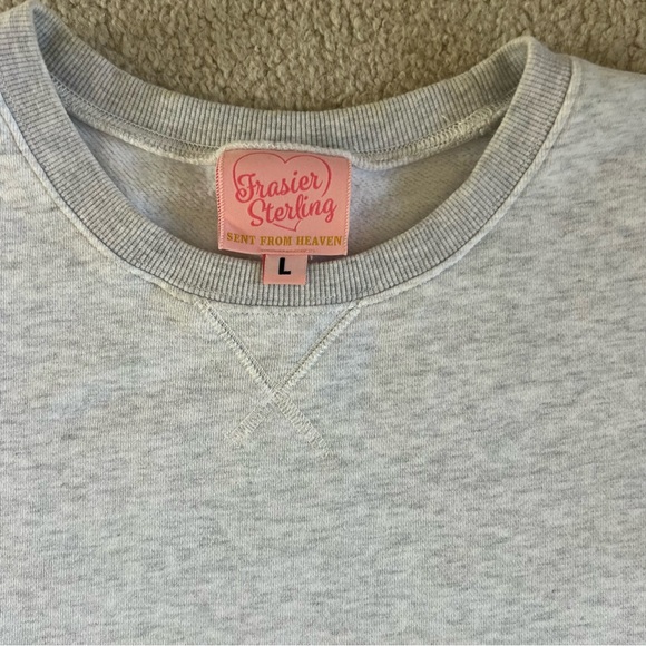 Fraiser Sterling Smiley Gal Crewneck Cropped Sweatshirt, Size L - Picture 5 of 7